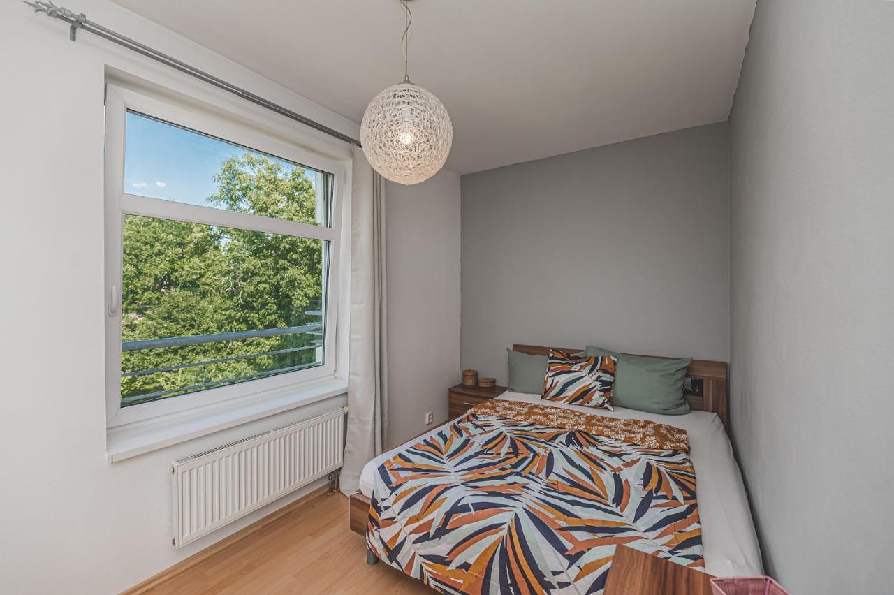 Hradec Králové °°°Carolina'S Modern Apartment °°° מראה חיצוני תמונה